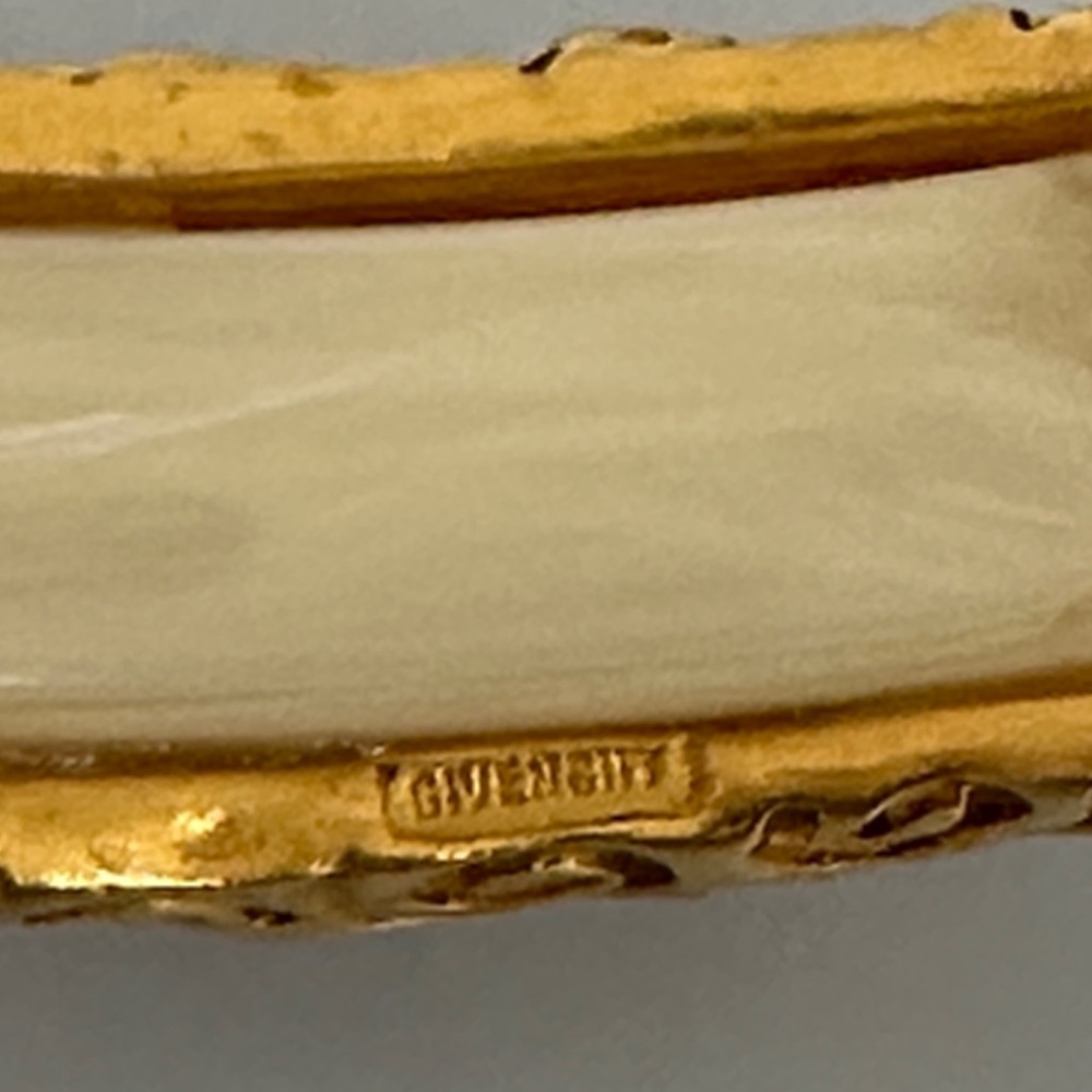GIVENCHY Gold and Cream Swirl Bracelet - Picture 6 of 11